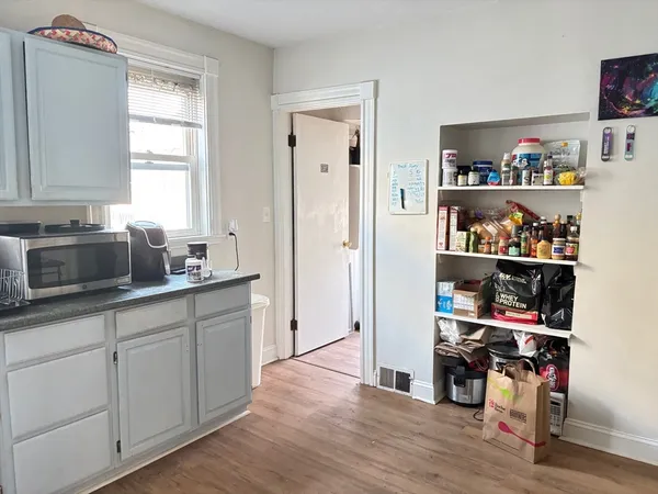 $4,750 | 6 Bayard Street, Boston, MA 02134