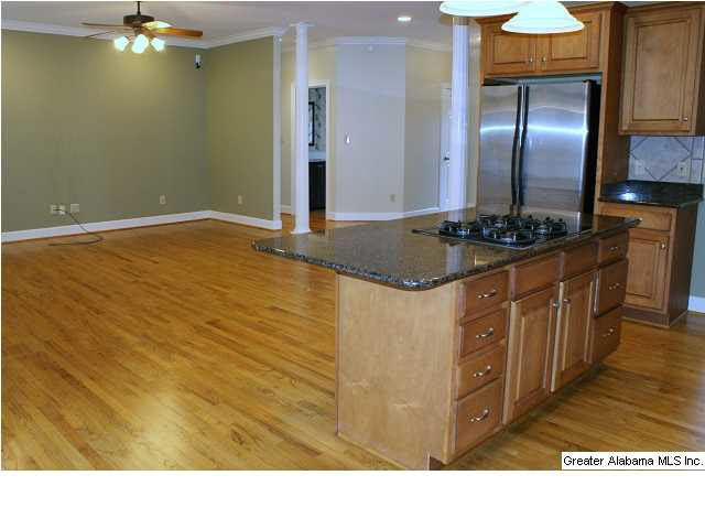 255 Silverleaf Drive Pelham, AL 35124 - Photo 8 of 32