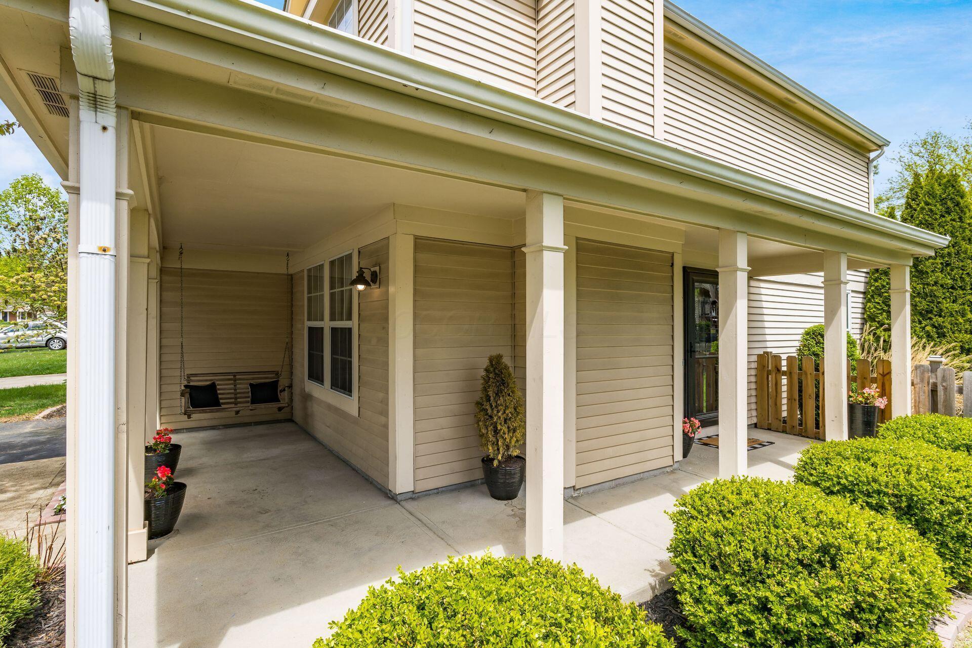 148 Ravine Ridge Drive South Powell, OH 43065 - Photo 6 of 44 Wraparound porch