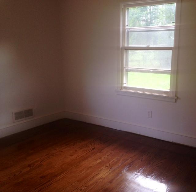 5322 Thornrose Road Roanoke, VA 24012 - Photo 14 of 17 photo 2
