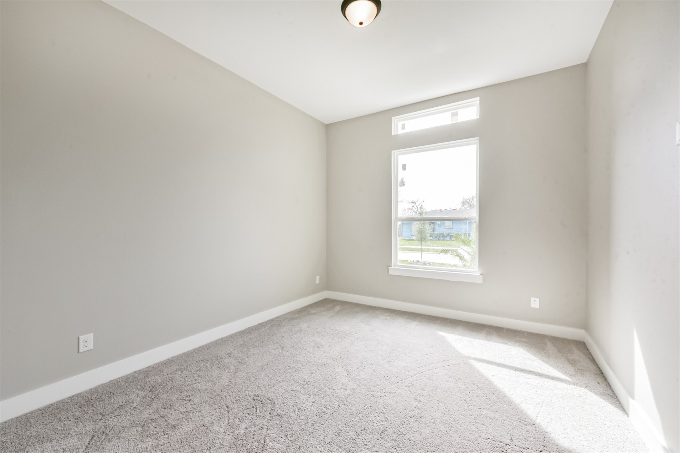 2803 Lancaster Lane Pasadena, TX 77506 - Photo 33 of 45 a view of an empty room with a window