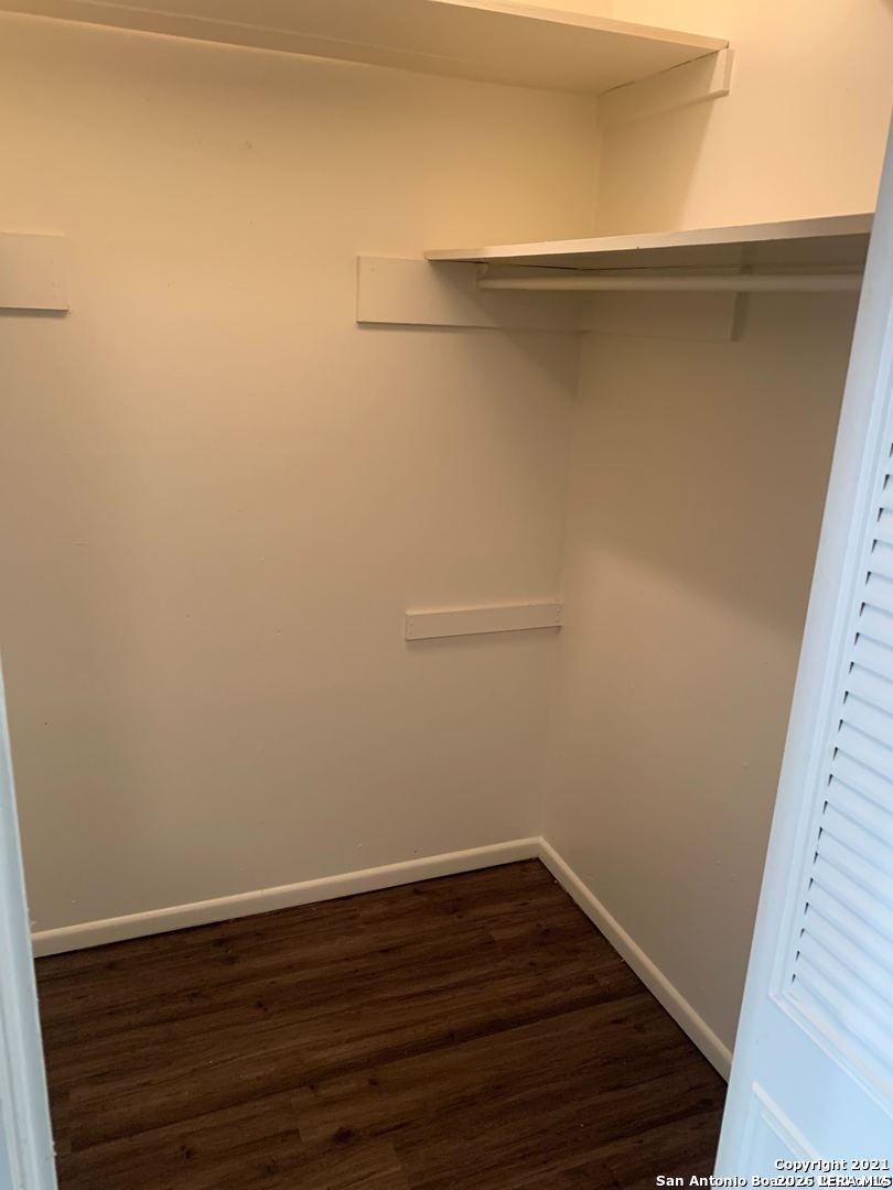 170 De Chantle Road, Unit 503 San Antonio, TX 78201 - Photo 9 of 12 a view of a small space