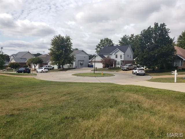 $60,000 | 8706 Fatima Drive, St. Louis, MO 63123