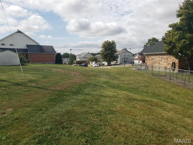 $60,000 | 8706 Fatima Drive, St. Louis, MO 63123