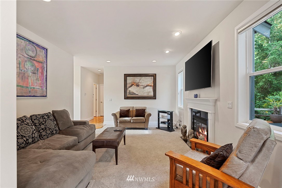 5368 Northeast 4th Court Renton, WA 98059 - Photo 22 of 27