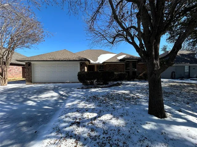 $2,195 | 7436 Meadowview Terrace, North Richland Hills, TX 76182