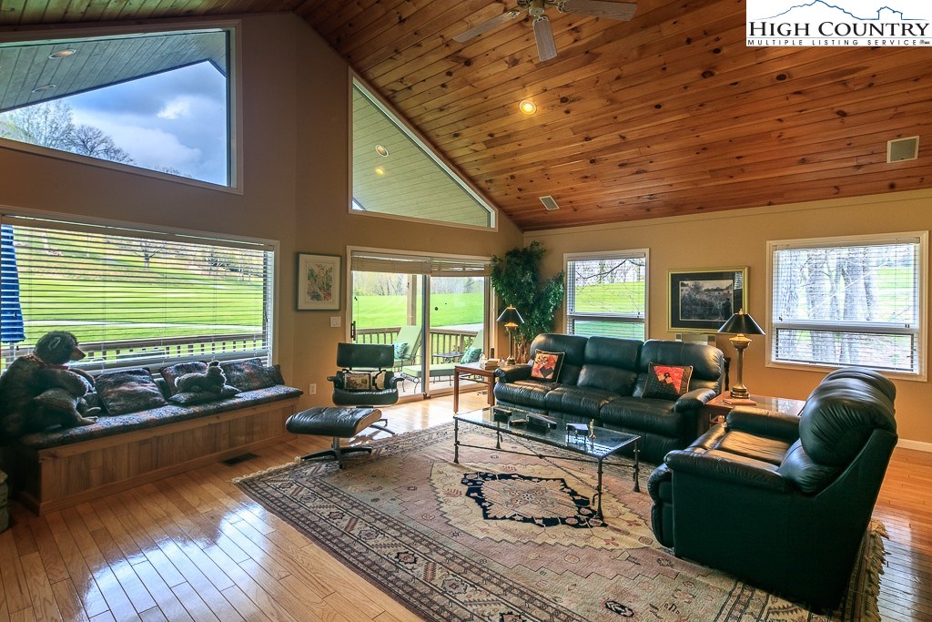 415 St Andrews Road Beech Mountain, NC 28604 - Photo 5 of 24 Gallery Image 5