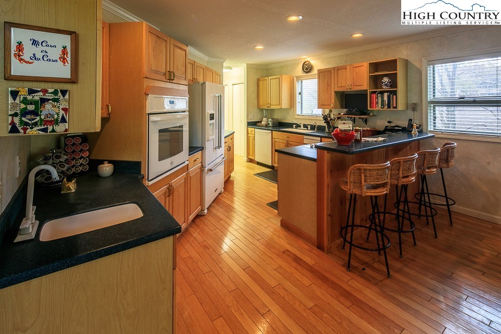 415 St Andrews Road Beech Mountain, NC 28604 - Photo 7 of 24 Gallery Image 7
