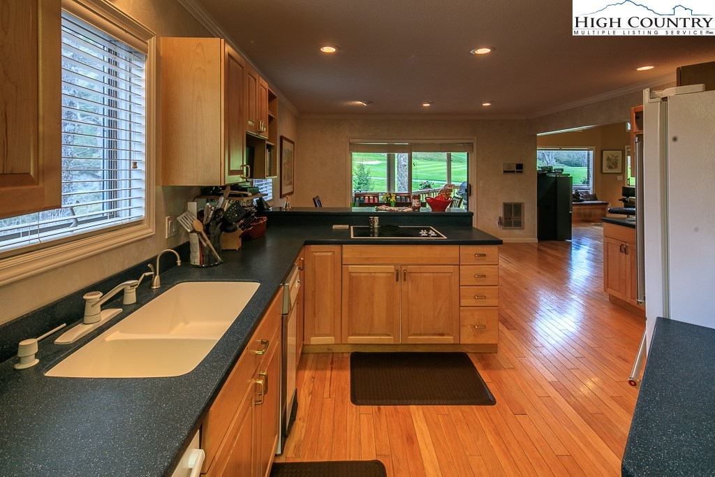 415 St Andrews Road Beech Mountain, NC 28604 - Photo 8 of 24 Gallery Image 8