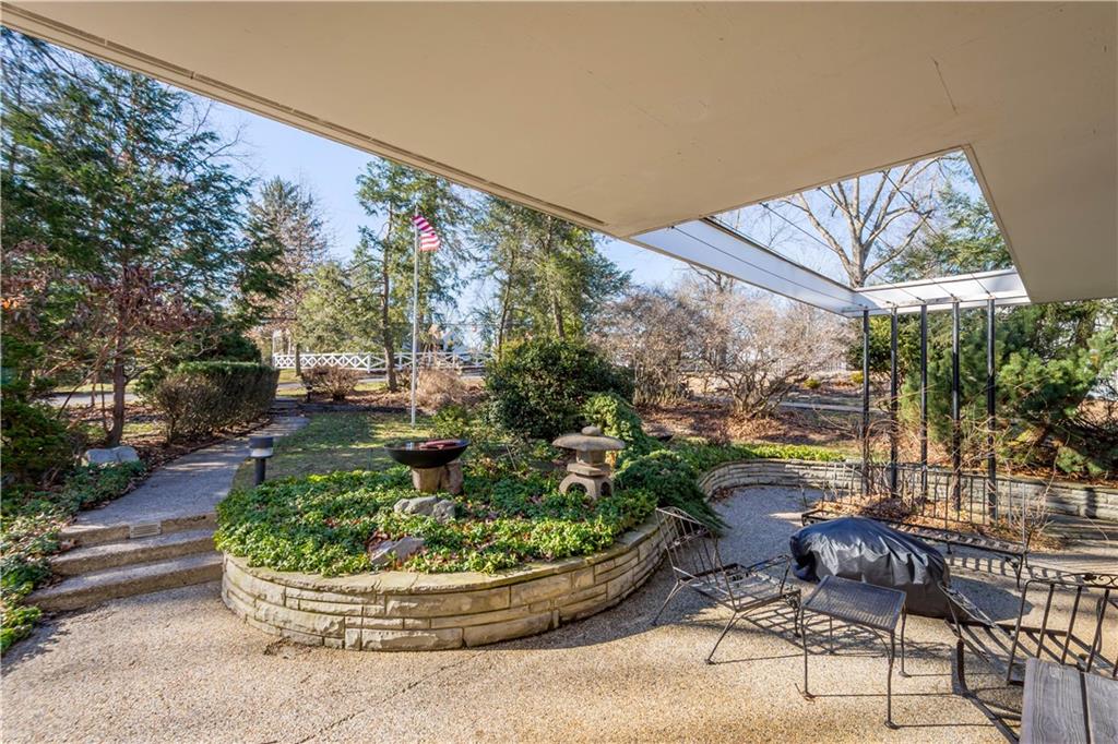 3113 Hillcrest Road Bethel Park, PA 15102 - Photo 4 of 50 a view of a backyard with sitting area