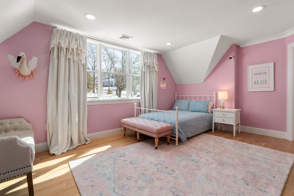 33 Maugus Hill Road Wellesley, MA 02481 - Photo 23 of 34 a living room with furniture and a window