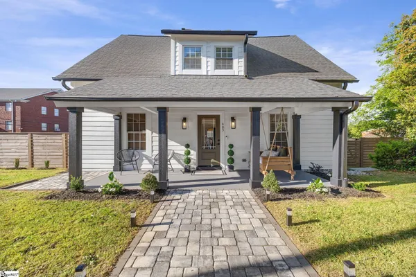 $559,000 | 405 Pennsylvania Avenue, Greer, SC 29650
