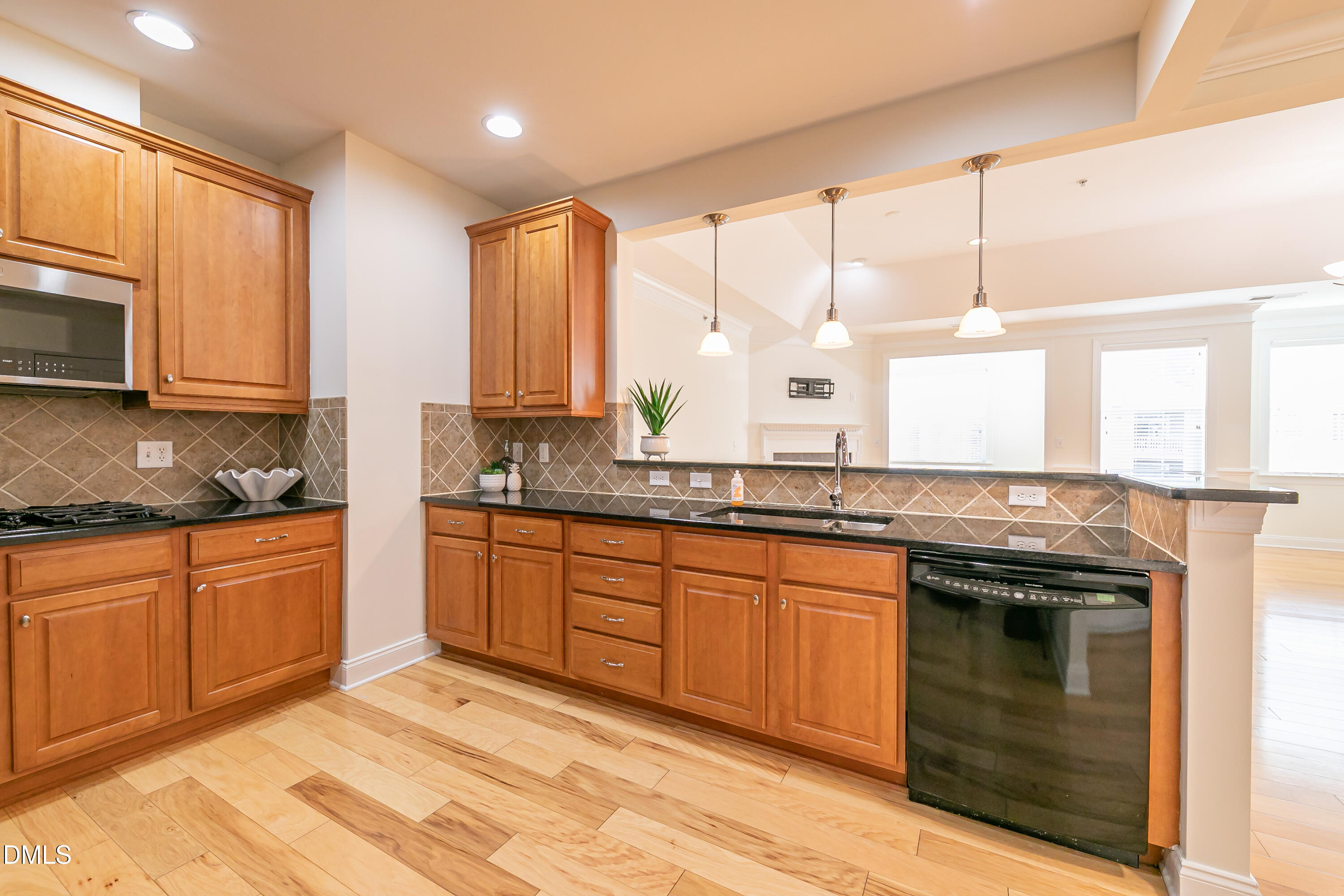 10510 Rosegate Court, Unit 301 Raleigh, NC 27617 - Photo 11 of 47 2E6A2068