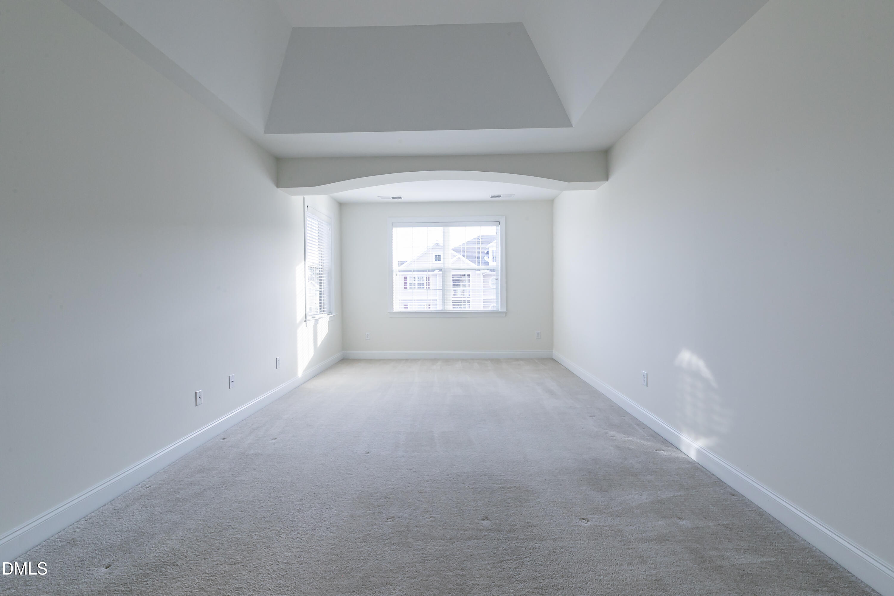 10510 Rosegate Court, Unit 301 Raleigh, NC 27617 - Photo 27 of 47 2E6A2175