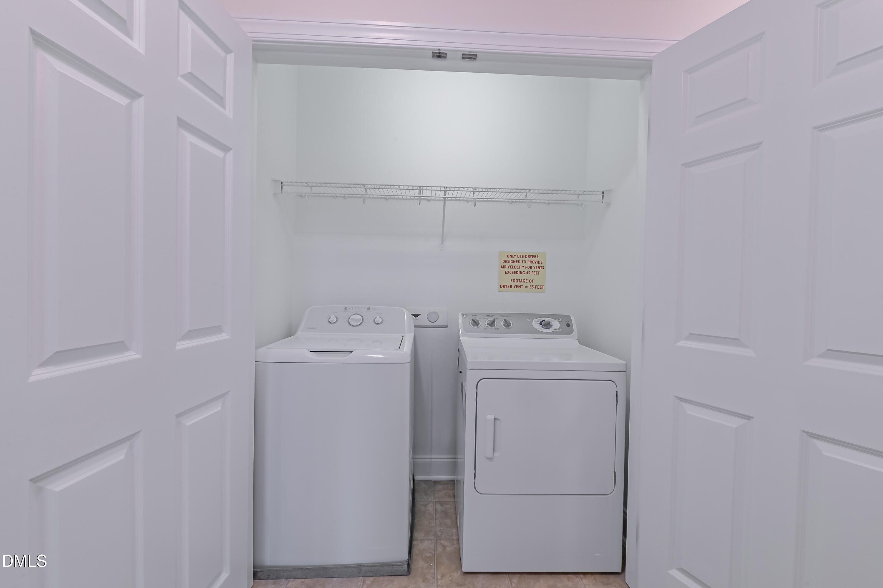 10510 Rosegate Court, Unit 301 Raleigh, NC 27617 - Photo 38 of 47 2E6A2230-HDR