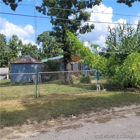 $120,000 | 29978 Skyview Drive, Edwards, MO 65326