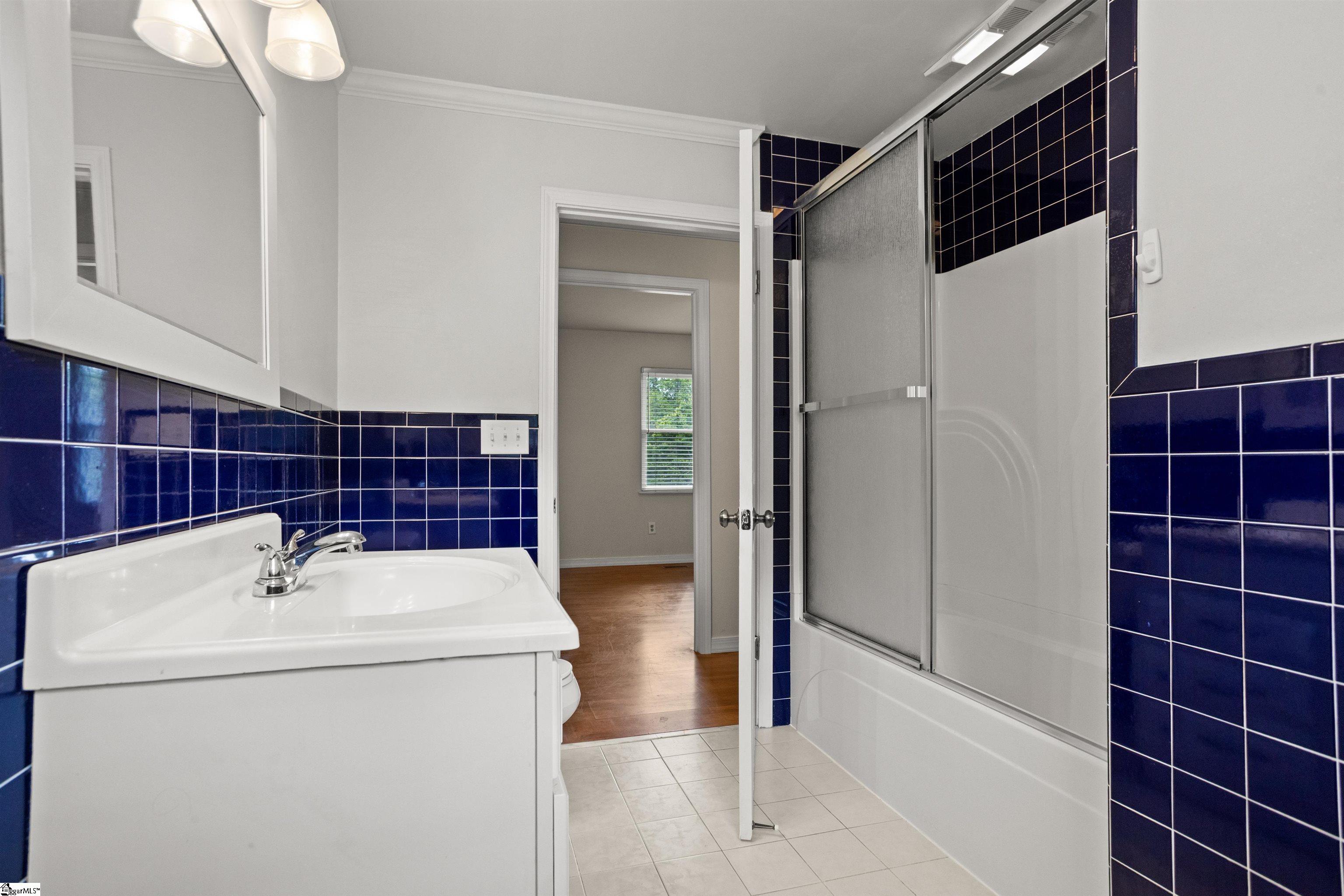 706 Harvey Road Greer, SC 29651 - Photo 13 of 28