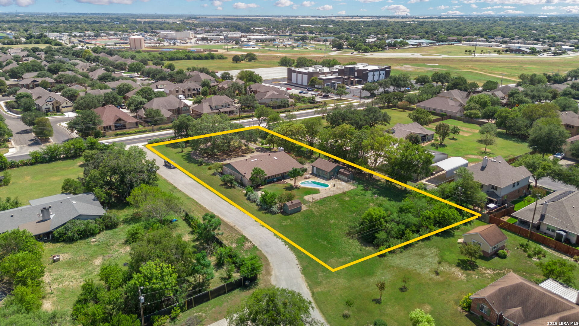 1033 East Live Oak Road Schertz, TX 78154 - Photo 63 of 70 Gallery Image 63
