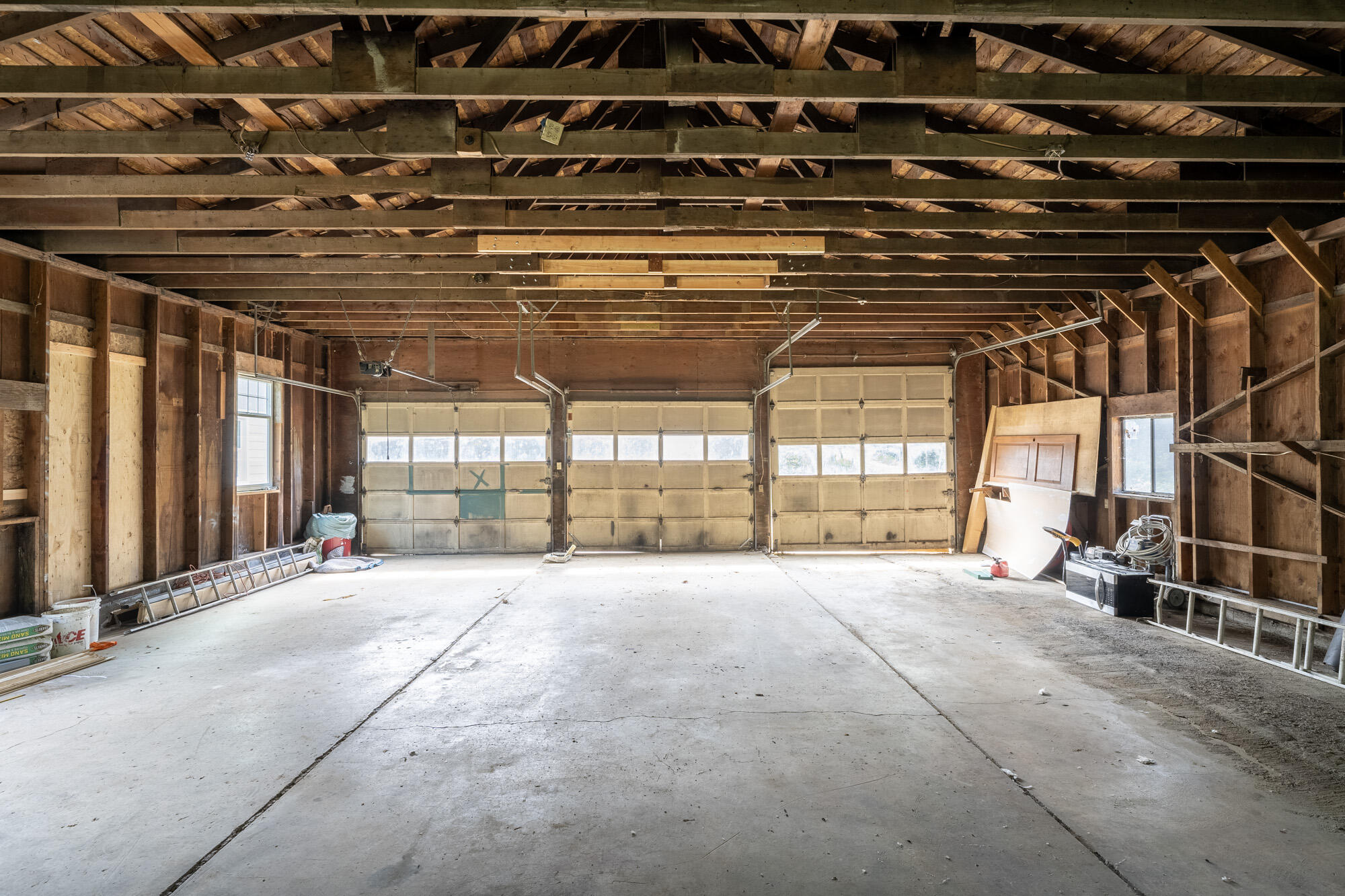 2700 Hughey Tillamook, OR 97141 - Photo 6 of 14 Interior