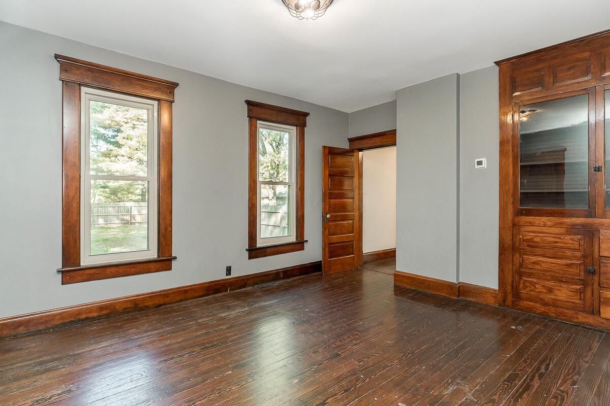 107 Price Road Columbus, OH 43230 - Photo 12 of 36 Dining Room