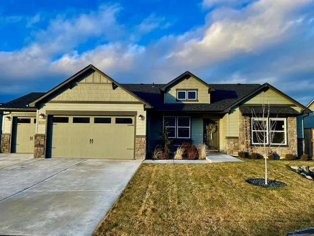 $629,000 | 15 East 12th Street, Deer Park, WA 99006