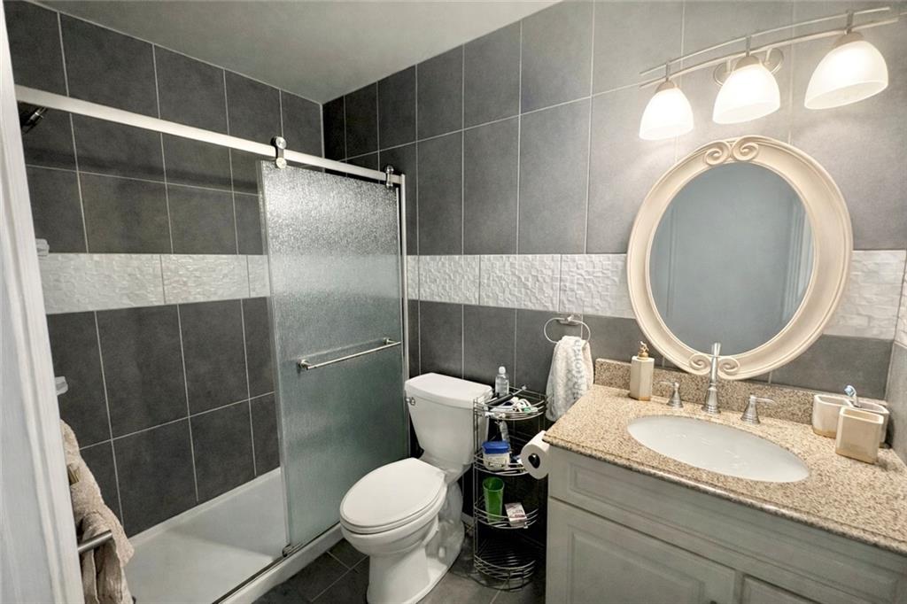 308 Brohios Drive Monaca, PA 15061 - Photo 18 of 28 Full bath