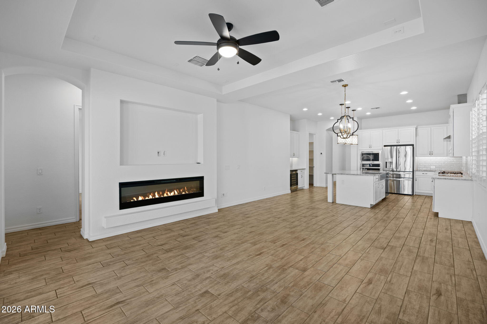 3840 East Spring Wheat Lane Gilbert, AZ 85296 - Photo 13 of 45 25-web-or-mls-3840-e-spring-wheat-ln