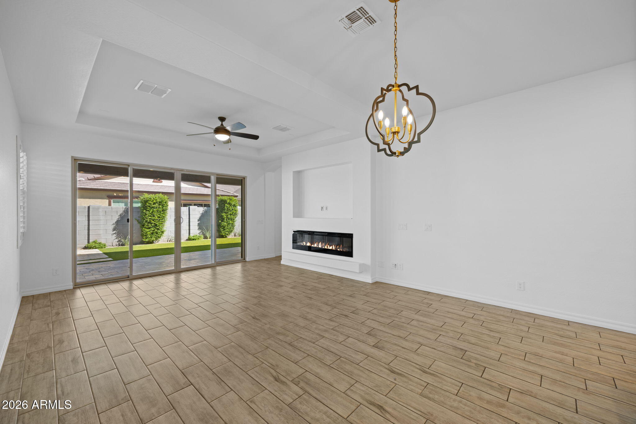 3840 East Spring Wheat Lane Gilbert, AZ 85296 - Photo 15 of 45 27-web-or-mls-3840-e-spring-wheat-ln