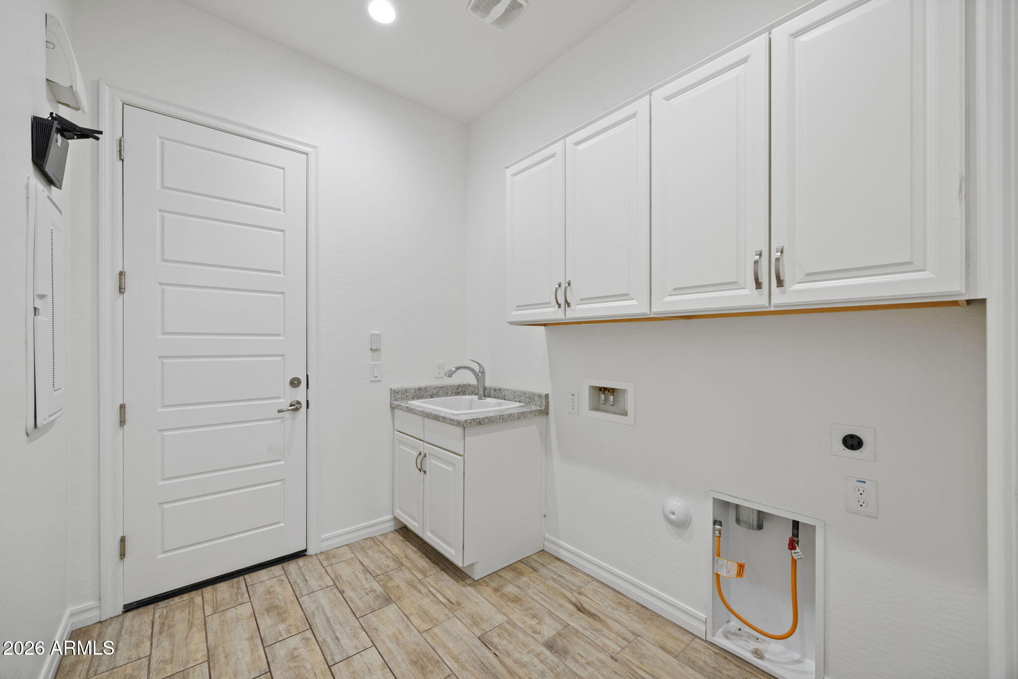 3840 East Spring Wheat Lane Gilbert, AZ 85296 - Photo 35 of 45 35-web-or-mls-3840-e-spring-wheat-ln