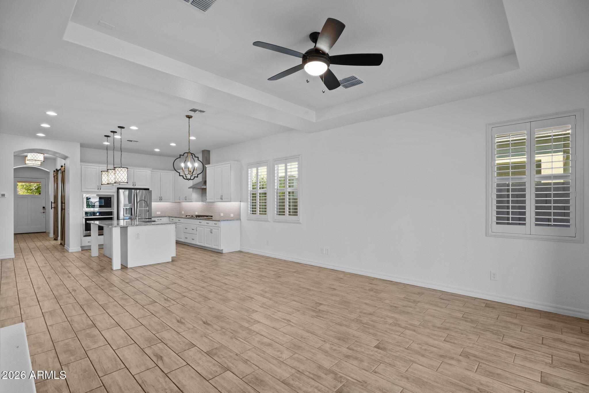 3840 East Spring Wheat Lane Gilbert, AZ 85296 - Photo 8 of 45 24-web-or-mls-3840-e-spring-wheat-ln