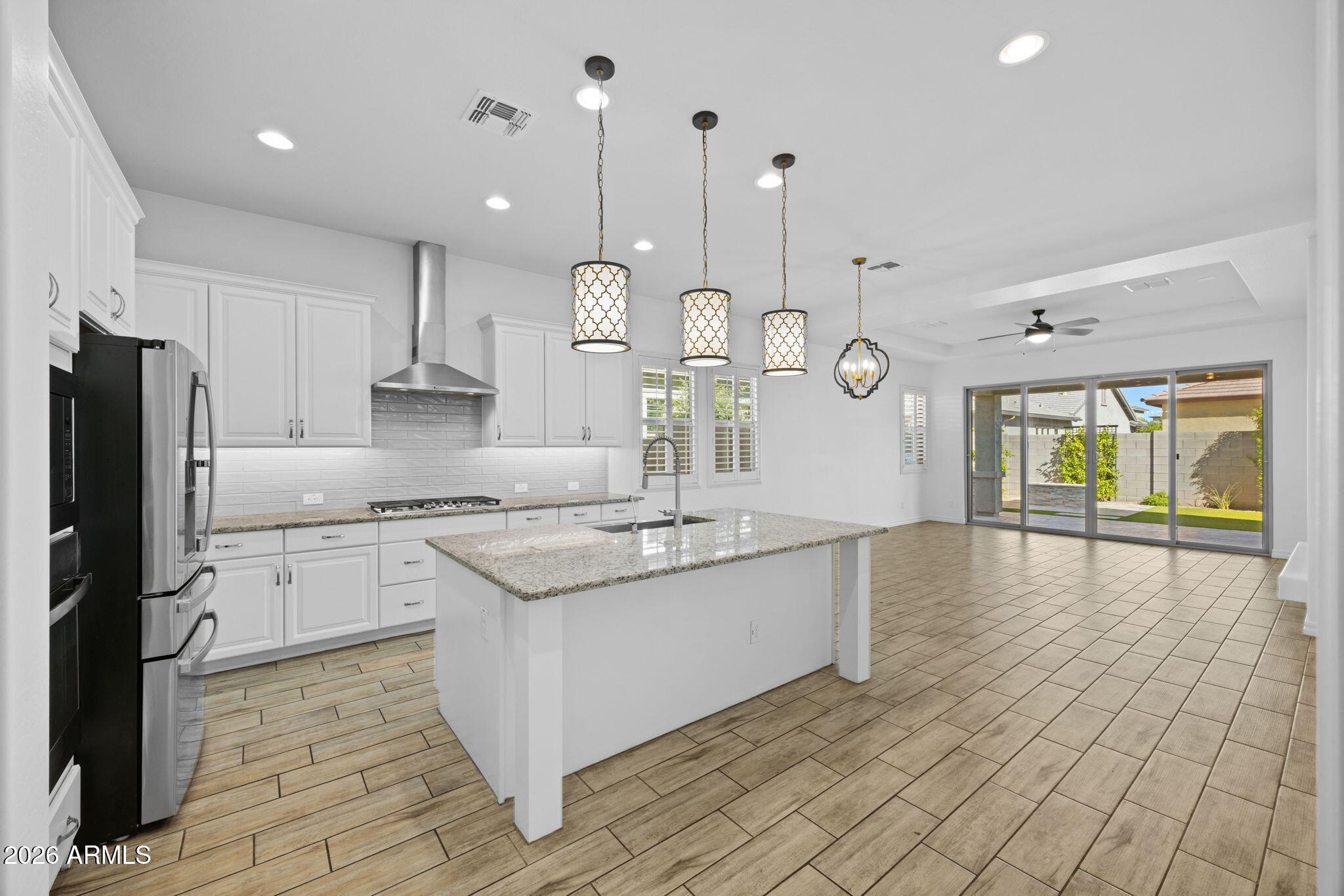 3840 East Spring Wheat Lane Gilbert, AZ 85296 - Photo 9 of 45 21-web-or-mls-3840-e-spring-wheat-ln