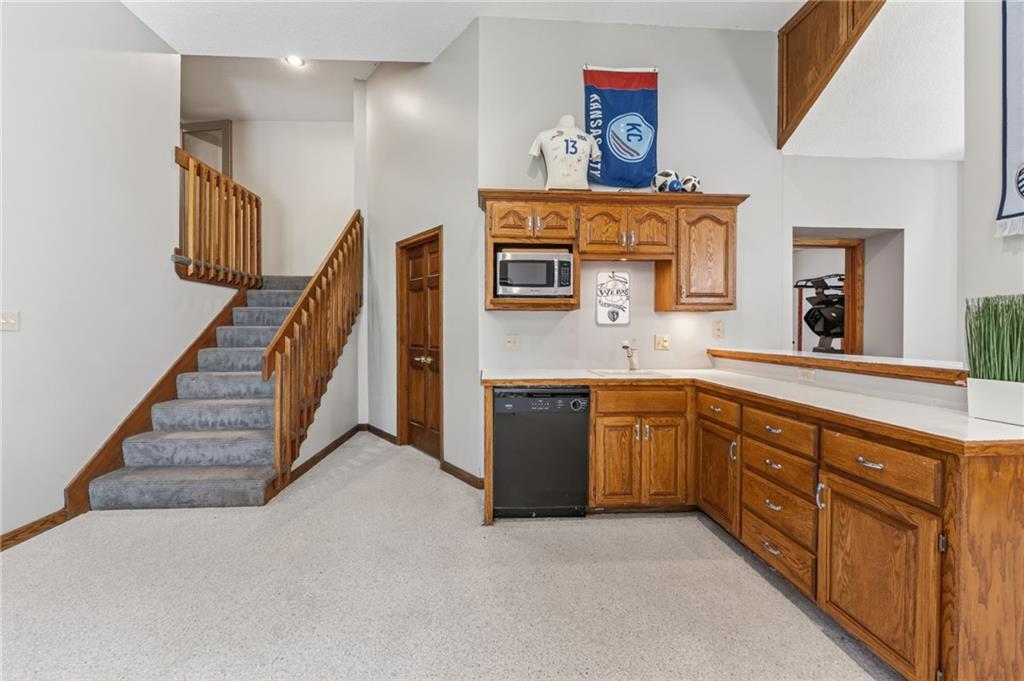 7608 Northwest Roberts Road Weatherby Lake, MO 64152 - Photo 31 of 73