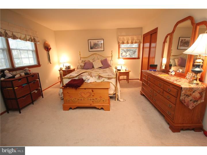 587 Dutch Neck Road East Windsor, NJ 08520 - Photo 9 of 14 Gallery Image 9