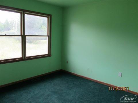 11191 Cook Road Gaines, MI 48436 - Photo 7 of 9 20181415-6.JPG