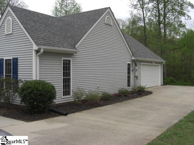 1262 Cedar Rock Church Road Easley, SC 29640 - Photo 2 of 10