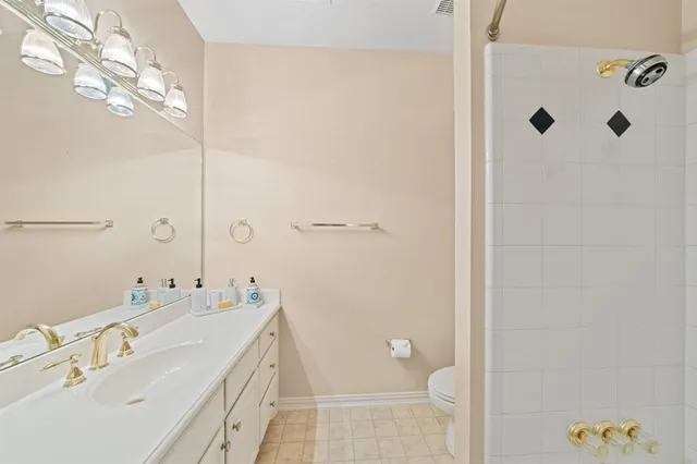 $545,000 | 501 Ashburne Glen Circle, Ovilla, TX 75154