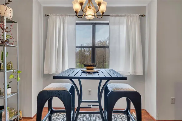 $184,900 | 2615 Glade Drive Southeast, Christiansburg, VA 24073