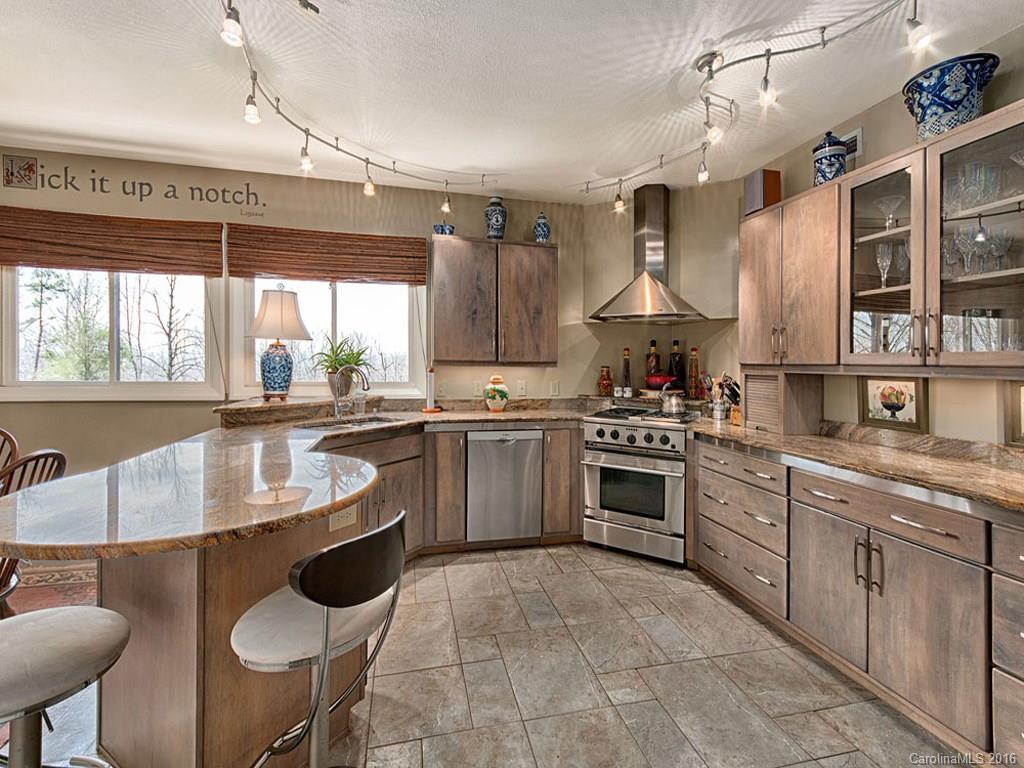 243 Sugar Hollow Road Fairview, NC 28730 - Photo 8 of 24 Gallery Image 8