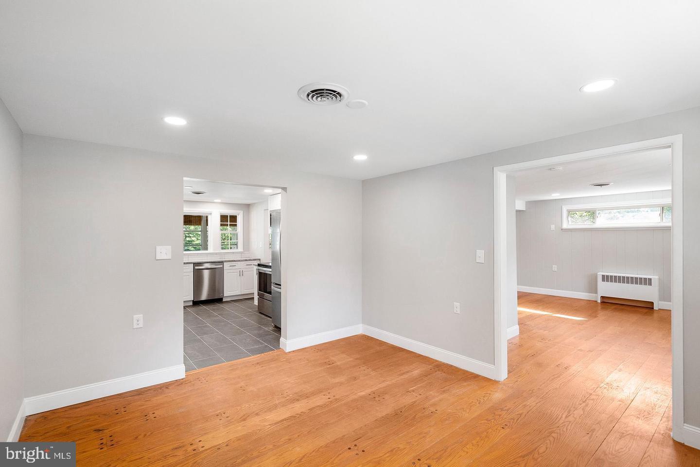 1235 Reiff Road Lansdale, PA 19446 - Photo 7 of 42 Gallery Image 7