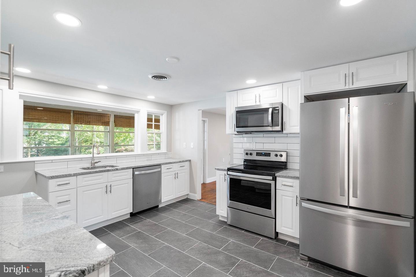 1235 Reiff Road Lansdale, PA 19446 - Photo 8 of 42 Gallery Image 8