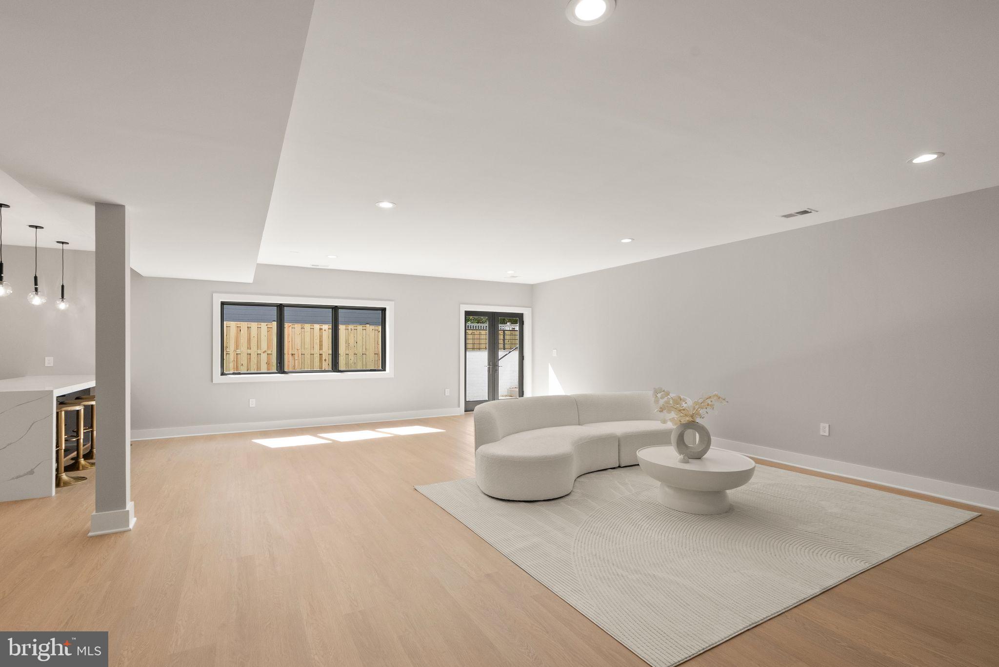6329 Halsey Road McLean, VA 22101 - Photo 73 of 94 Spacious, modern living area awaits you.