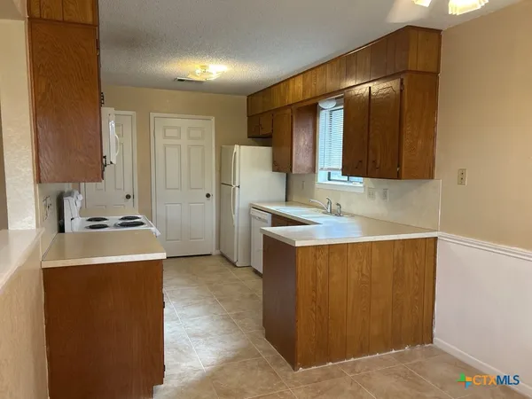 $1,325 | 3313 Sungate Drive, Killeen, TX 76549