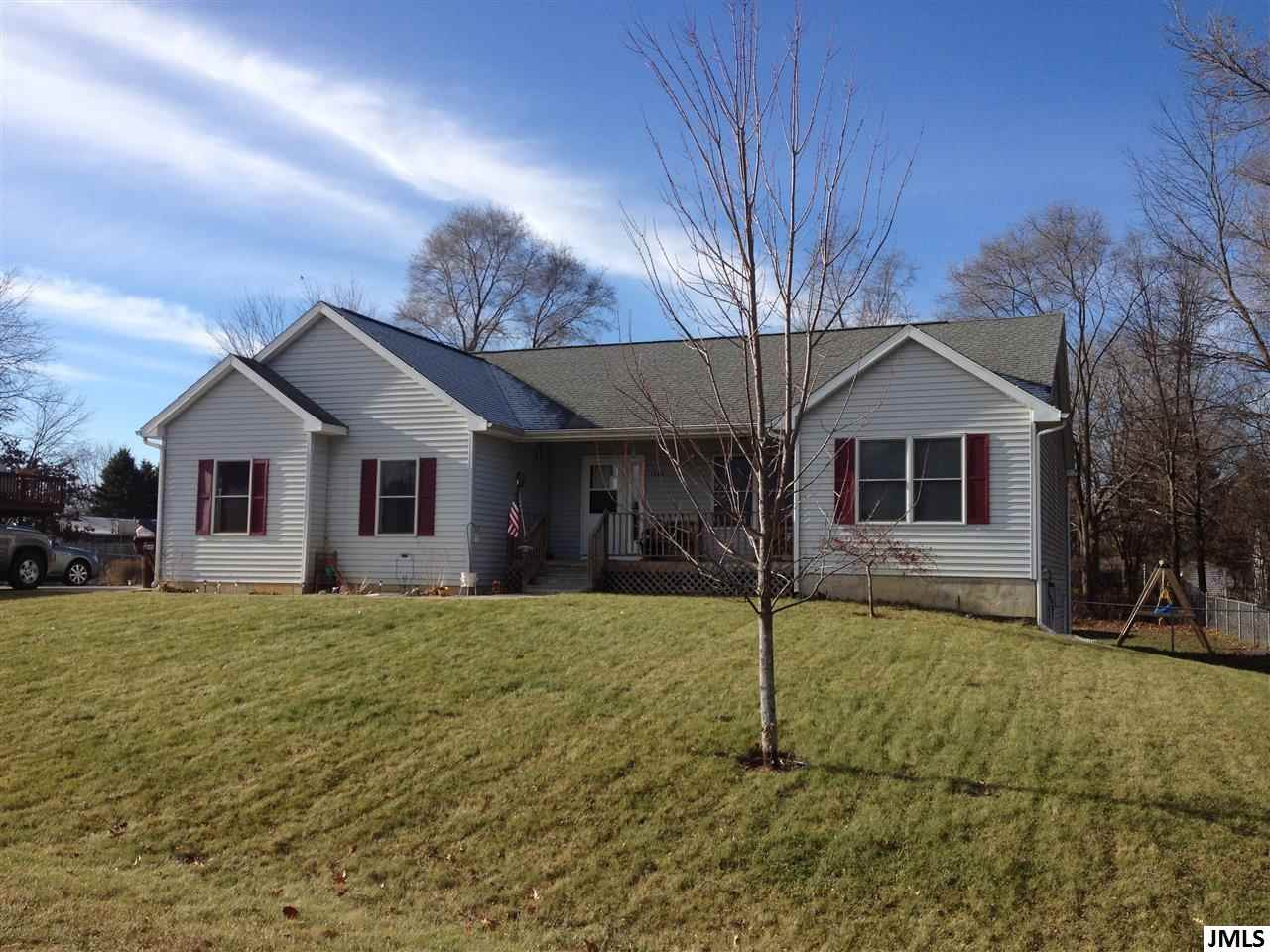 1304 Catsyl Road, Unit 2 Jackson, MI 49203 - Photo 1 of 18 Photo 1