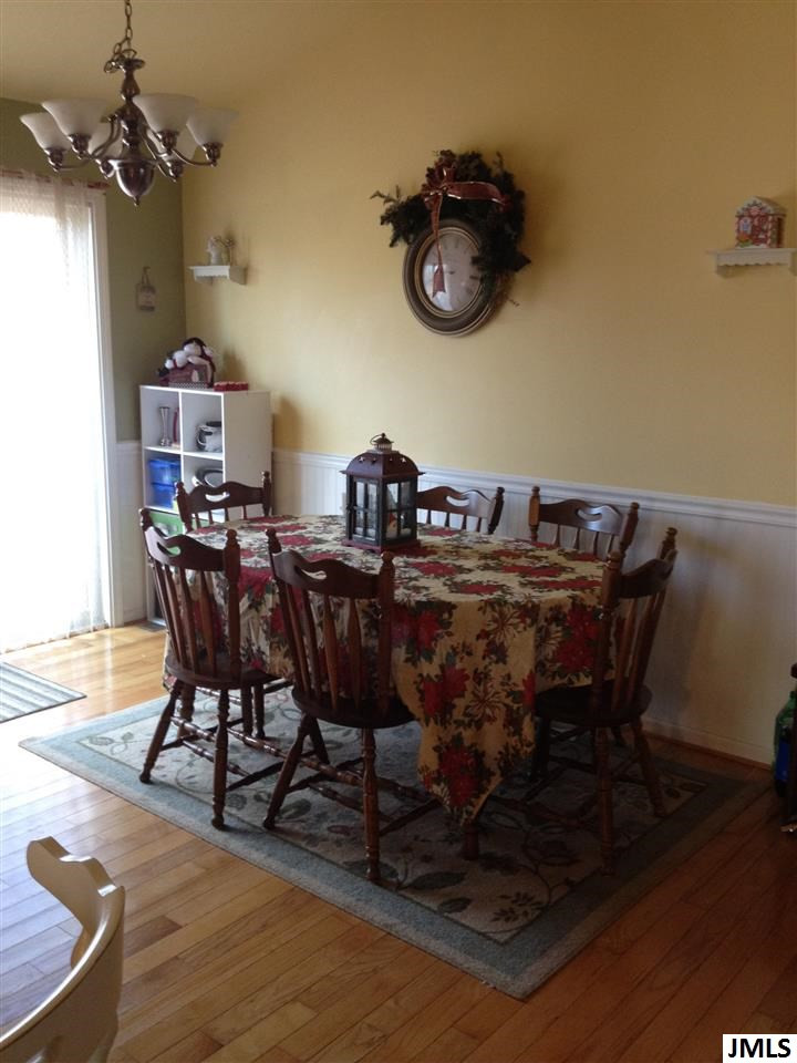 1304 Catsyl Road, Unit 2 Jackson, MI 49203 - Photo 6 of 18 Photo 6