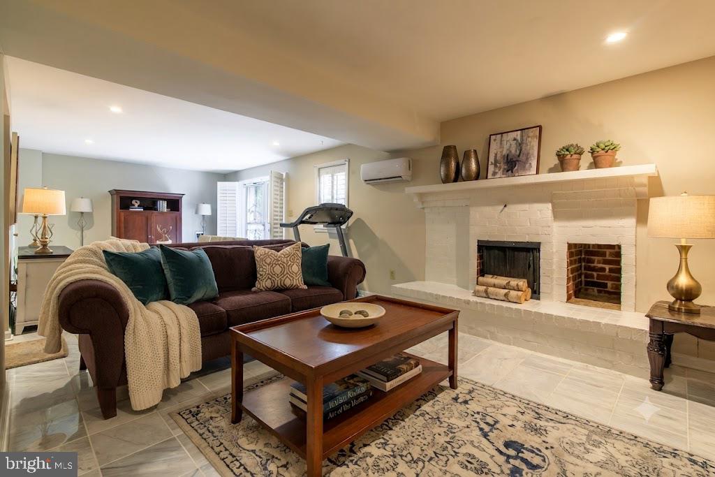 6034 Chesterbrook Road, Unit B McLean, VA 22101 - Photo 18 of 34 Cozy living space with elegant charm.