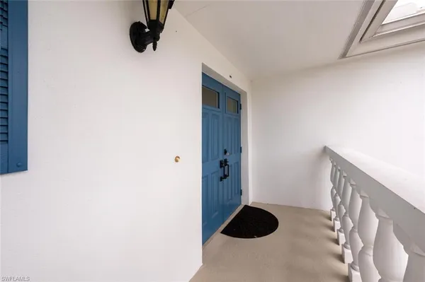 $3,500 | 241 Palm River Boulevard, Unit C202, Naples, FL 34110