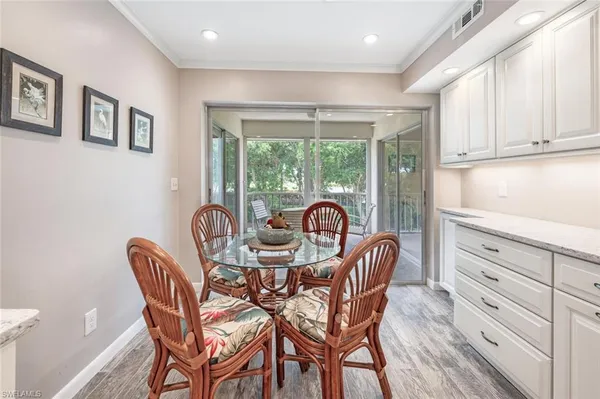 $3,500 | 241 Palm River Boulevard, Unit C202, Naples, FL 34110