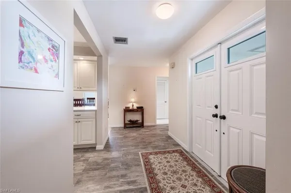 $3,500 | 241 Palm River Boulevard, Unit C202, Naples, FL 34110