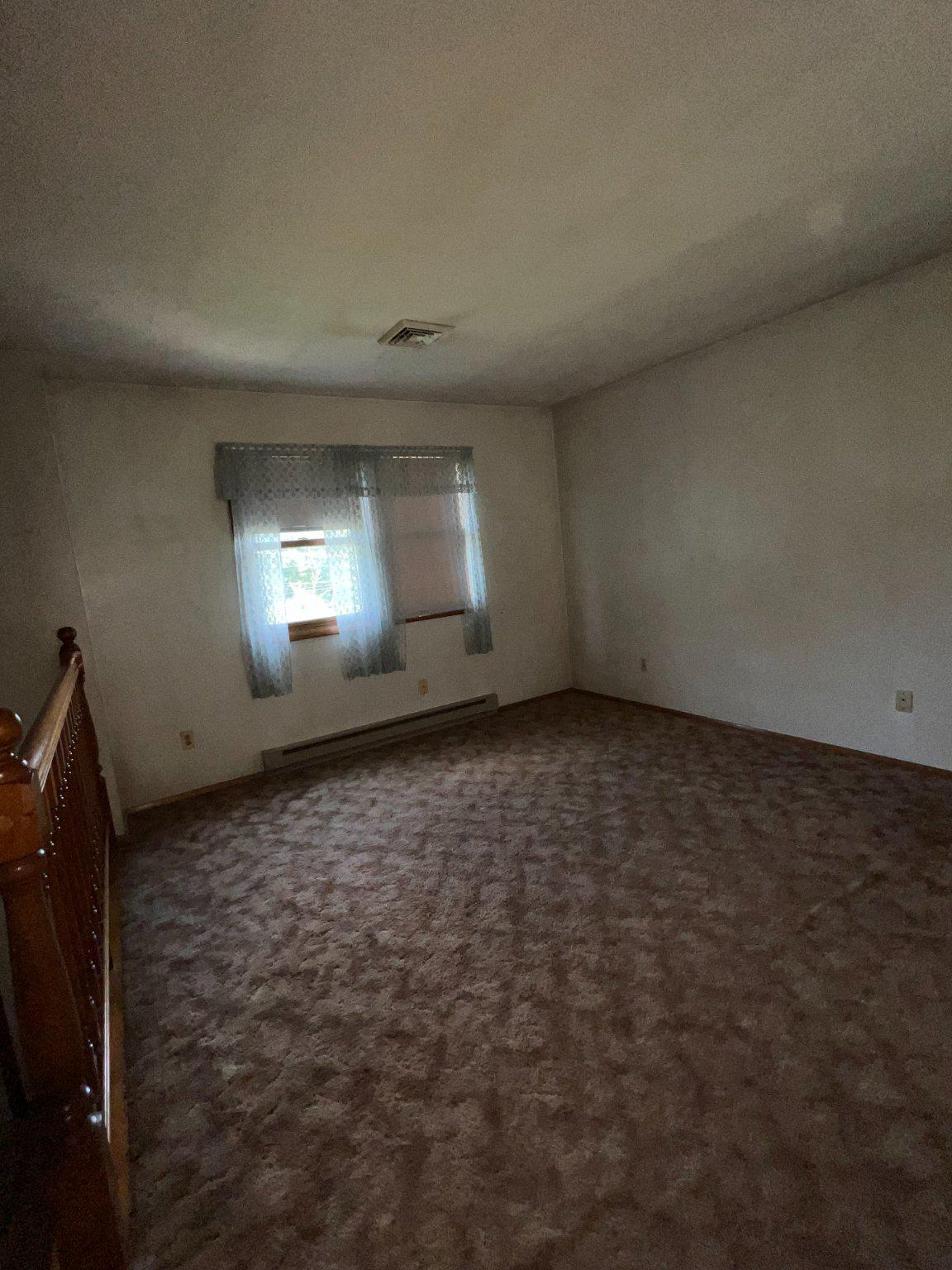 101 Fair Haven Street Ridgeley, WV 26753 - Photo 11 of 29 Spacious living room with natural light