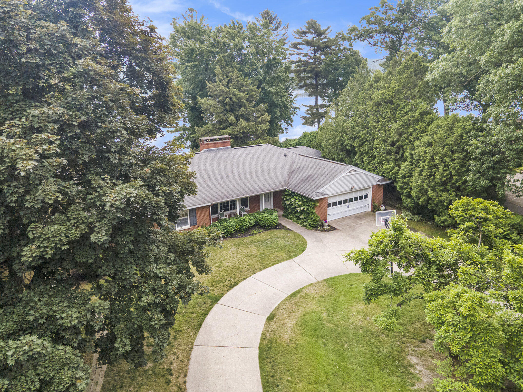 18190 Lovell Road Spring Lake, MI 49456 - Photo 4 of 47 003_file_883